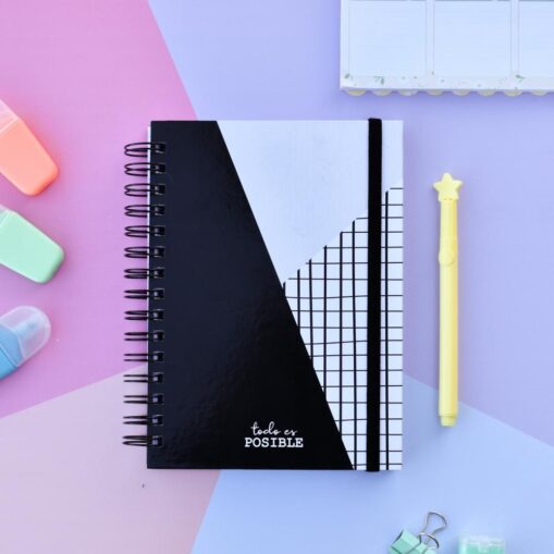 Cuadernos A5 Estampado ByN