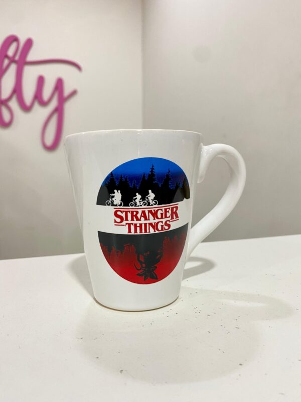 Taza Stranger Things