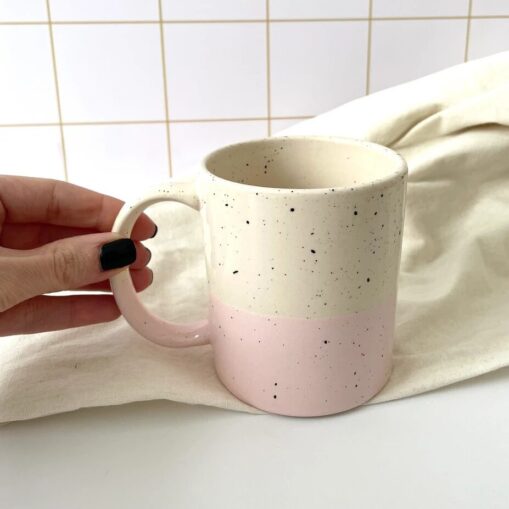 Taza Cilíndrica Salpicada Rosa
