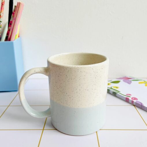 Taza Cilíndrica Salpicada Celeste
