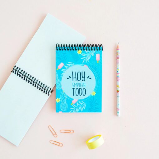 Libreta anillada "Hoy empieza todo"