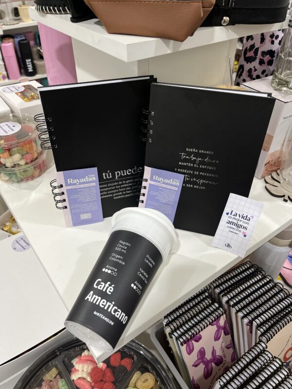 Cuaderno A5 + vaso de café