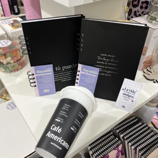 Cuaderno A5 + vaso de café