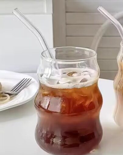 VASO DE VIDRIO ONDULADO CON SORBETE