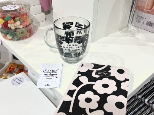 Taza de vidrio + libreta