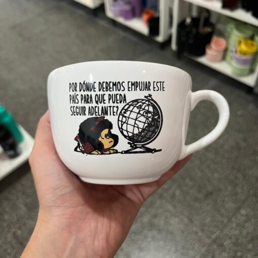 Tazón Mafalda "Empujar el mundo"