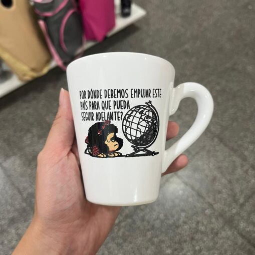 Taza Mafalda "Seguir adelante"