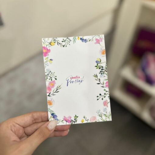 Tarjeton "Confía en el proceso"