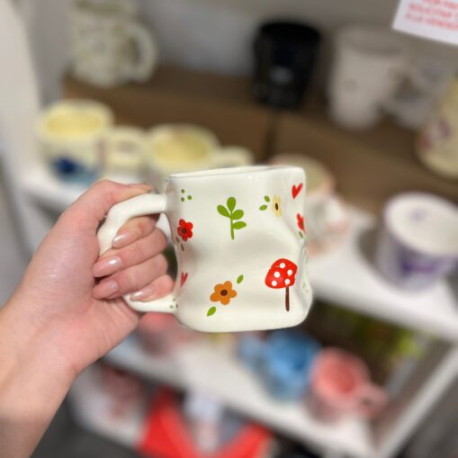 Taza Florcitas importada