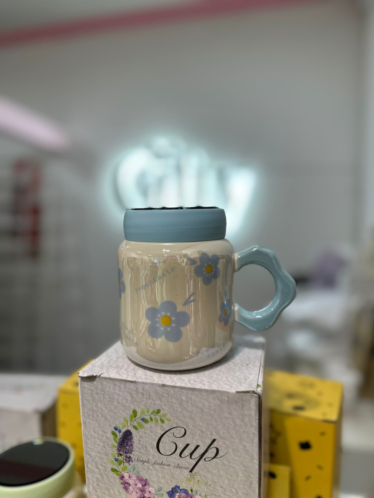 Taza Flores tornasol Importada