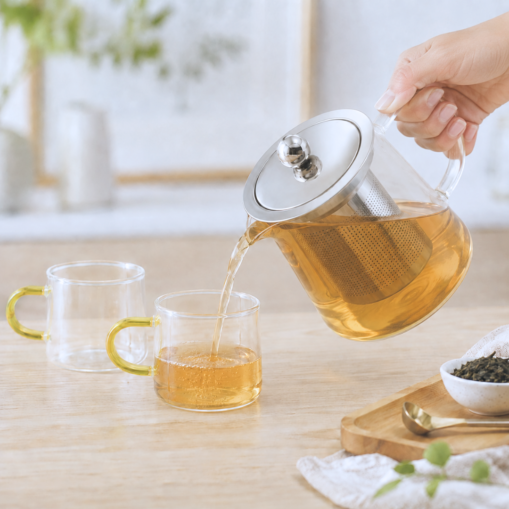 Tetera de vidrio con infusor y pocillitos