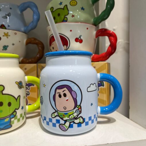 Taza Importada con Tapa y Sorbete - Buzzligthyear
